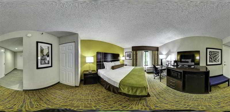 Best Western Plus Hanes Mall Уинстон-Сейлем Экстерьер фото