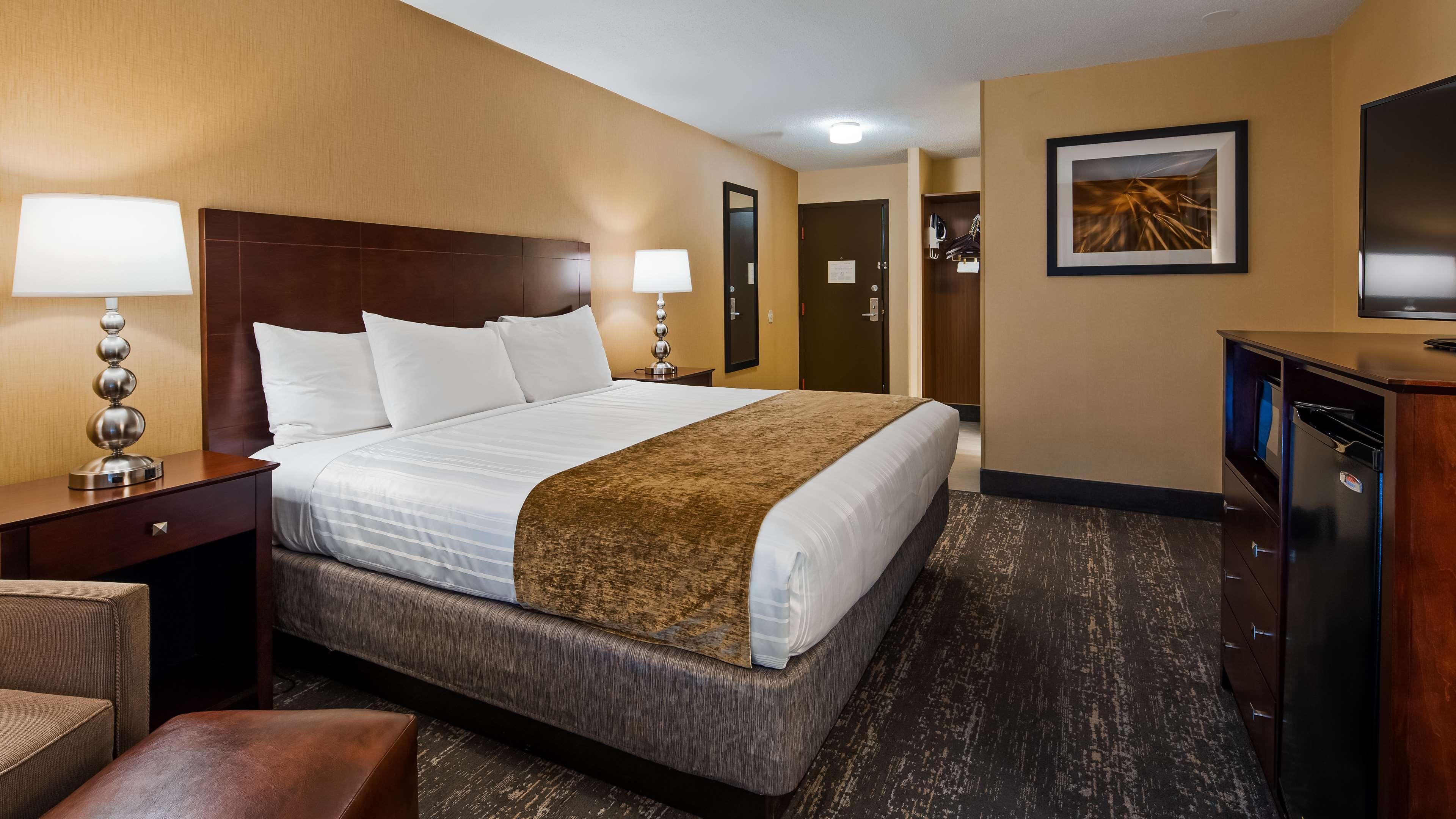 Best Western Plus Hanes Mall Уинстон-Сейлем Экстерьер фото