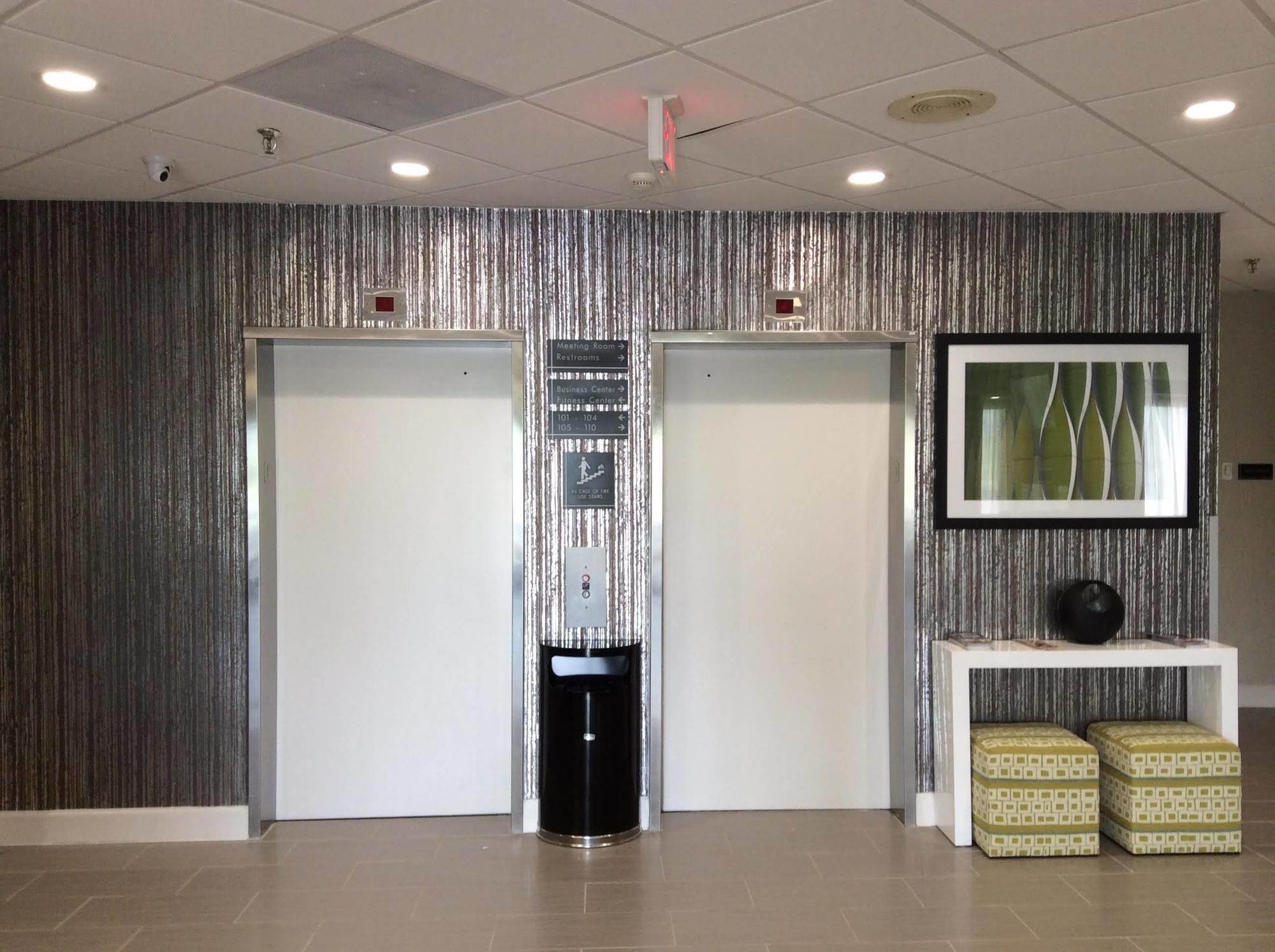 Best Western Plus Hanes Mall Уинстон-Сейлем Экстерьер фото